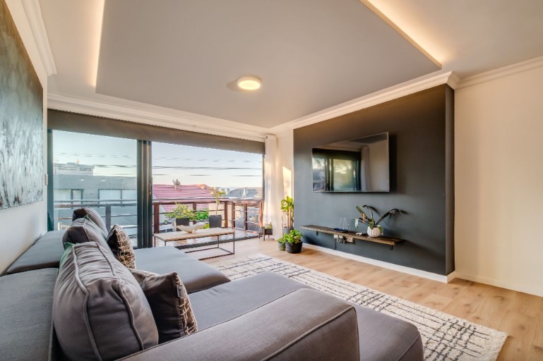 To Let 3 Bedroom Property for Rent in Green Point Western Cape